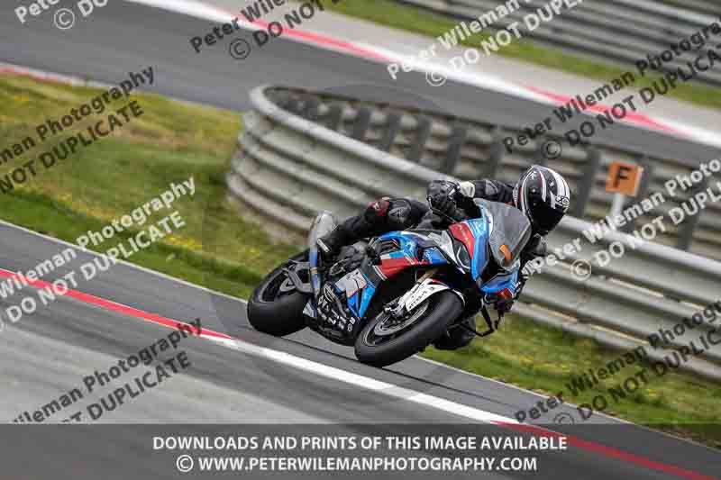 cadwell no limits trackday;cadwell park;cadwell park photographs;cadwell trackday photographs;enduro digital images;event digital images;eventdigitalimages;navarra;no limits trackdays;peter wileman photography;racing digital images;trackday digital images;trackday photos